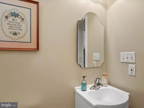 Bath - 114 Hingham Ln #21, Ocean Pines, MD 21811 photo 1 of 6