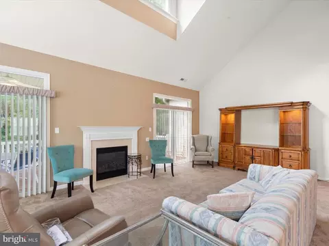 Living - 114 Hingham Ln #21, Ocean Pines, MD 21811 photo 1 of 7