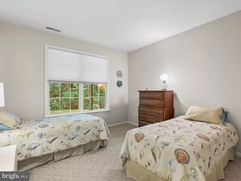 Bedroom - 114 Hingham Ln #21, Ocean Pines, MD 21811 photo 6 of 12