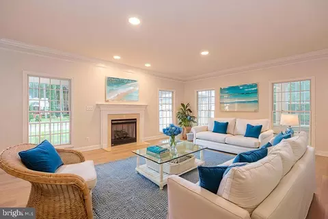 Living - 101 Port Arthur Ct, Ocean Pines, MD 21811 photo 1 of 3