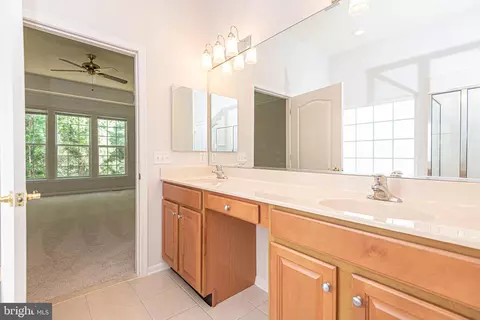 Bath - 37 Chatham Ct, Ocean Pines, MD 21811 photo 5 of 8