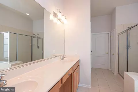 Bath - 37 Chatham Ct, Ocean Pines, MD 21811 photo 3 of 8