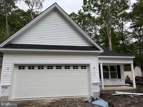 24 Admiral Ave, Ocean Pines, MD 21811