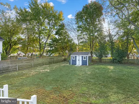 Exterior - 403 West St, Berlin, MD 21811 photo 4 of 9