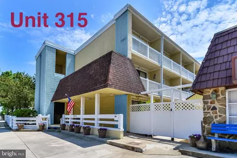 11 62nd St #315, Ocean City, MD 21842