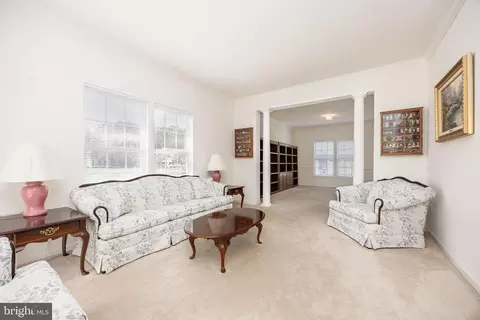 Living - 8149 Timberneck Dr, Berlin, MD 21811 photo 3 of 4