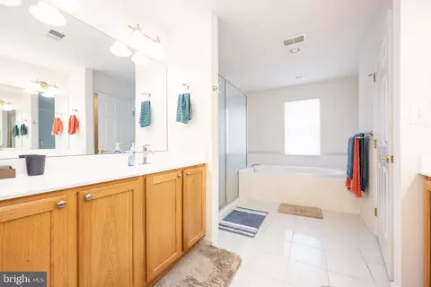 Bath - 8149 Timberneck Dr, Berlin, MD 21811 photo 6 of 8