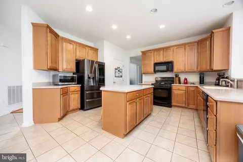Kitchen - 8149 Timberneck Dr, Berlin, MD 21811 photo 1 of 6