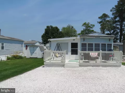 24 Salt Spray Dr, Berlin, MD 21811