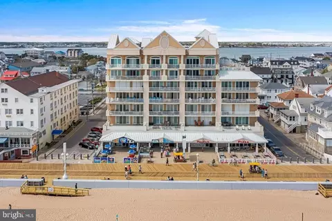 6 7th St #508, Ocean City, MD 21842