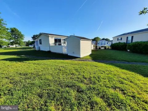11959 E Yardarm Dr, Berlin, MD 21811 photo 5