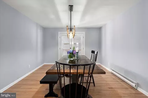 Dining - 118 Cedar Ave, Berlin, MD 21811 photo 2 of 2