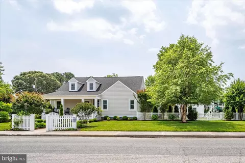 Exterior - 118 Cedar Ave, Berlin, MD 21811 photo 10 of 18