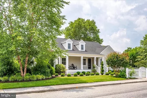 Exterior - 118 Cedar Ave, Berlin, MD 21811 photo 11 of 18