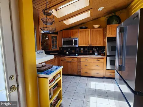 101 Washington St, Berlin, MD 21811 photo 6