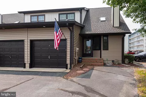 104 120th St #D82, Ocean City, MD 21842