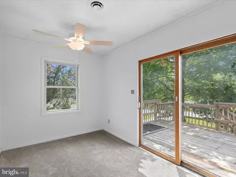 Bedroom - 10334 Tudor Rd, Ocean City, MD 21842 photo 6 of 8