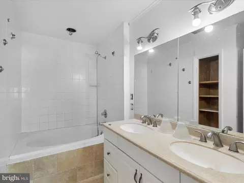 Bath - 10334 Tudor Rd, Ocean City, MD 21842 photo 1 of 1