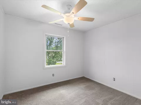 Bedroom - 10334 Tudor Rd, Ocean City, MD 21842 photo 4 of 8