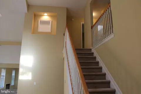 Entry Way - 133 Camelot Cir, Ocean Pines, MD 21811 photo 2 of 11