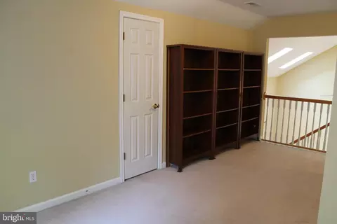 Entry Way - 133 Camelot Cir, Ocean Pines, MD 21811 photo 8 of 11