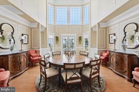 Dining - 11525 Bay Point Ln, Berlin, MD 21811 photo 2 of 4