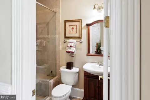 Bath - 11525 Bay Point Ln, Berlin, MD 21811 photo 1 of 7