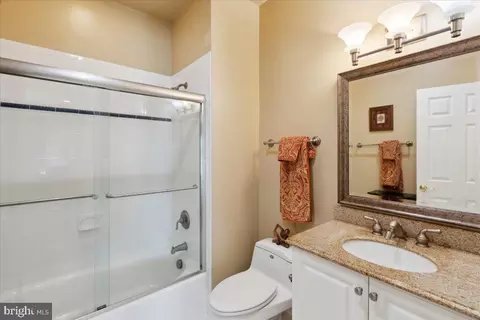 Bath - 11525 Bay Point Ln, Berlin, MD 21811 photo 3 of 7