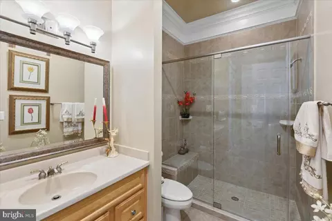 Bath - 11525 Bay Point Ln, Berlin, MD 21811 photo 2 of 7