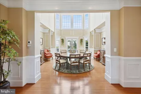 Dining - 11525 Bay Point Ln, Berlin, MD 21811 photo 1 of 4