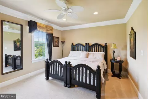 Bedroom - 11525 Bay Point Ln, Berlin, MD 21811 photo 3 of 9