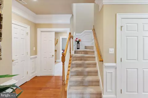 Entry Way - 11525 Bay Point Ln, Berlin, MD 21811 photo 17 of 23