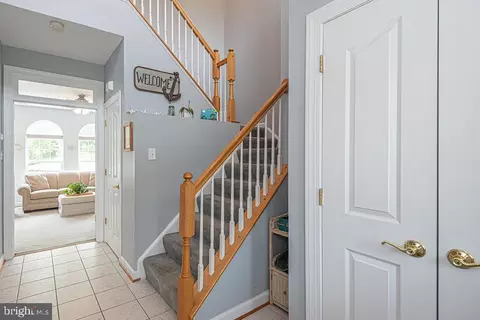 Entry Way - 17 Alden Ct, Ocean Pines, MD 21811 photo 3 of 11