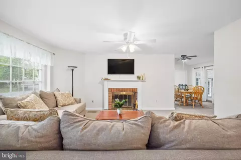 Living - 6 Duck Cove Cir, Ocean Pines, MD 21811 photo 2 of 2