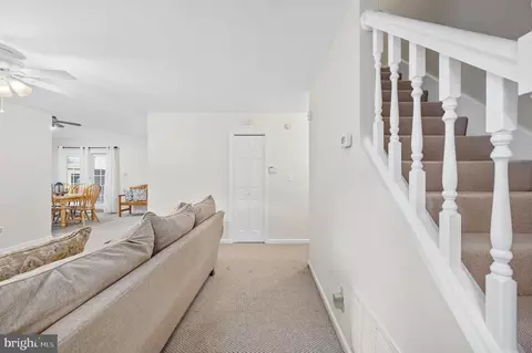 Entry Way - 6 Duck Cove Cir, Ocean Pines, MD 21811 photo 3 of 15
