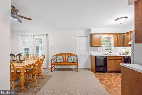 Dining - 6 Duck Cove Cir, Ocean Pines, MD 21811 photo 1 of 6