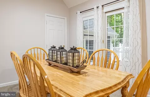Dining - 6 Duck Cove Cir, Ocean Pines, MD 21811 photo 4 of 6