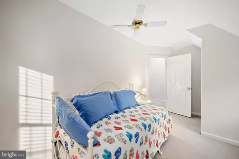 Bedroom - 6 Duck Cove Cir, Ocean Pines, MD 21811 photo 10 of 14