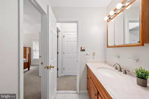 Bath - 6 Duck Cove Cir, Ocean Pines, MD 21811 photo 3 of 8