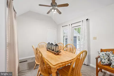 Dining - 6 Duck Cove Cir, Ocean Pines, MD 21811 photo 3 of 6