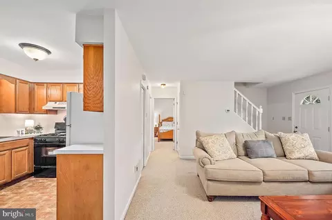 Entry Way - 6 Duck Cove Cir, Ocean Pines, MD 21811 photo 9 of 15