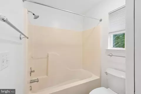 Bath - 56 Quarter Staff Pl, Ocean Pines, MD 21811 photo 2 of 5