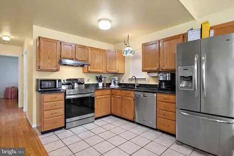 Kitchen - 13 Raft Rd, Ocean Pines, MD 21811 photo 2 of 6