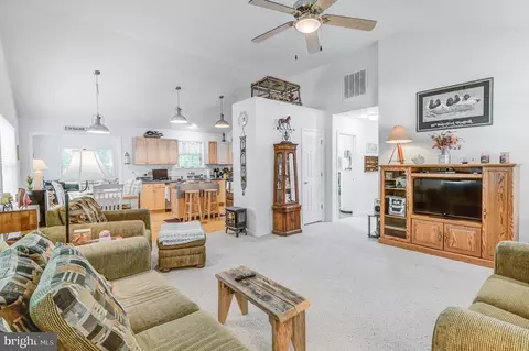 Entry Way - 20 Camelot Cir, Ocean Pines, MD 21811 photo 1 of 2