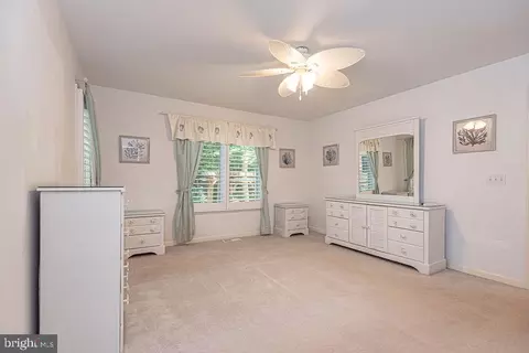Bedroom - 21 Birdnest Dr, Ocean Pines, MD 21811 photo 2 of 6