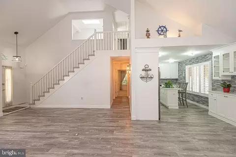 Entry Way - 21 Birdnest Dr, Ocean Pines, MD 21811 photo 3 of 7