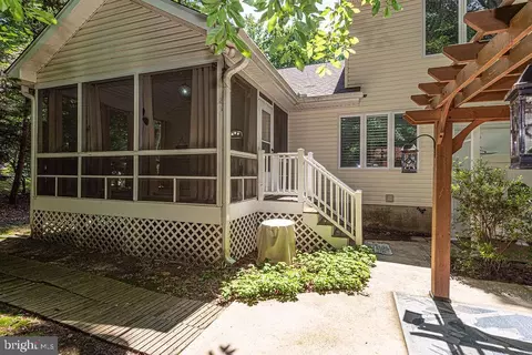 Exterior - 21 Birdnest Dr, Ocean Pines, MD 21811 photo 10 of 13