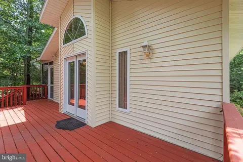 106 Camelot Cir, Ocean Pines, MD 21811 photo 3