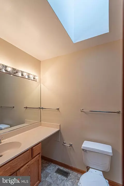 106 Camelot Cir, Ocean Pines, MD 21811 photo 24