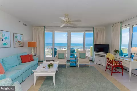 Living - 8307 Atlantic Ave #102, Ocean City, MD 21842 photo 6 of 8